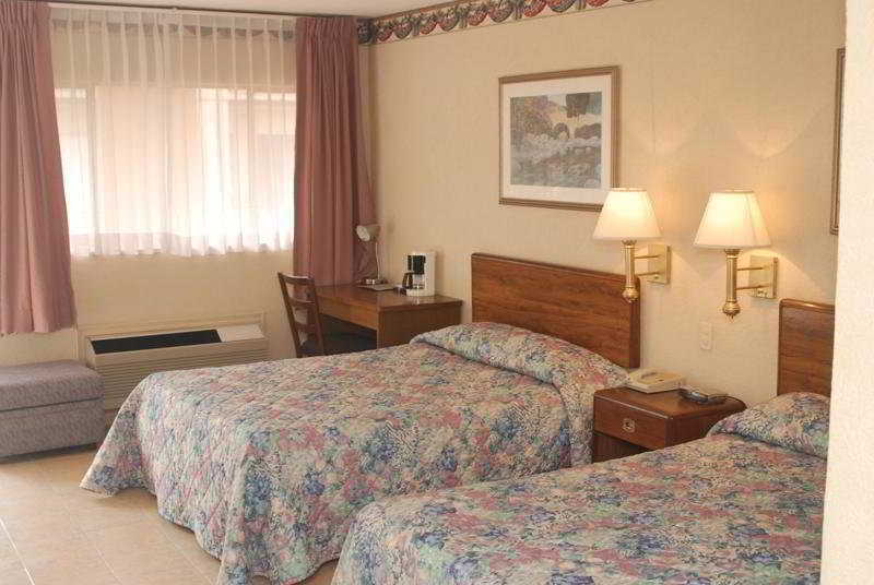 Hotel El Camino Inn & Suites Reynosa Chambre photo