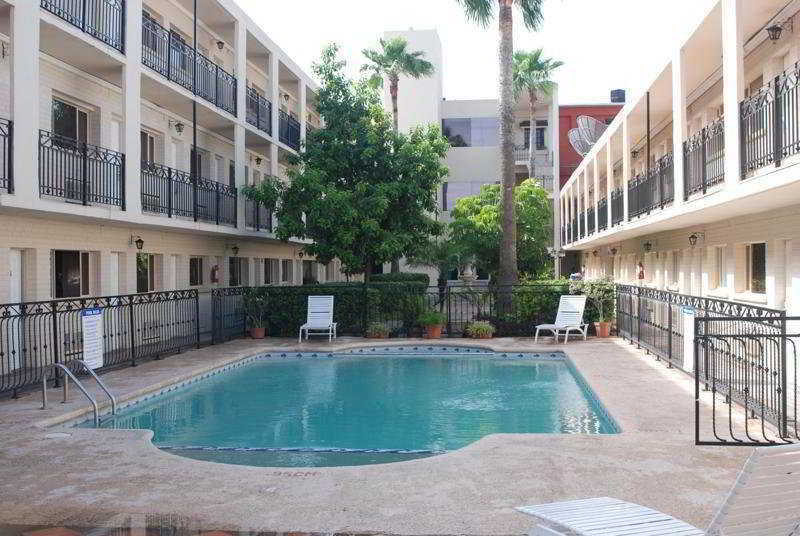 Hotel El Camino Inn & Suites Reynosa Extérieur photo