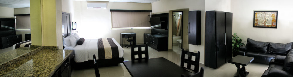 Hotel El Camino Inn & Suites Reynosa Extérieur photo