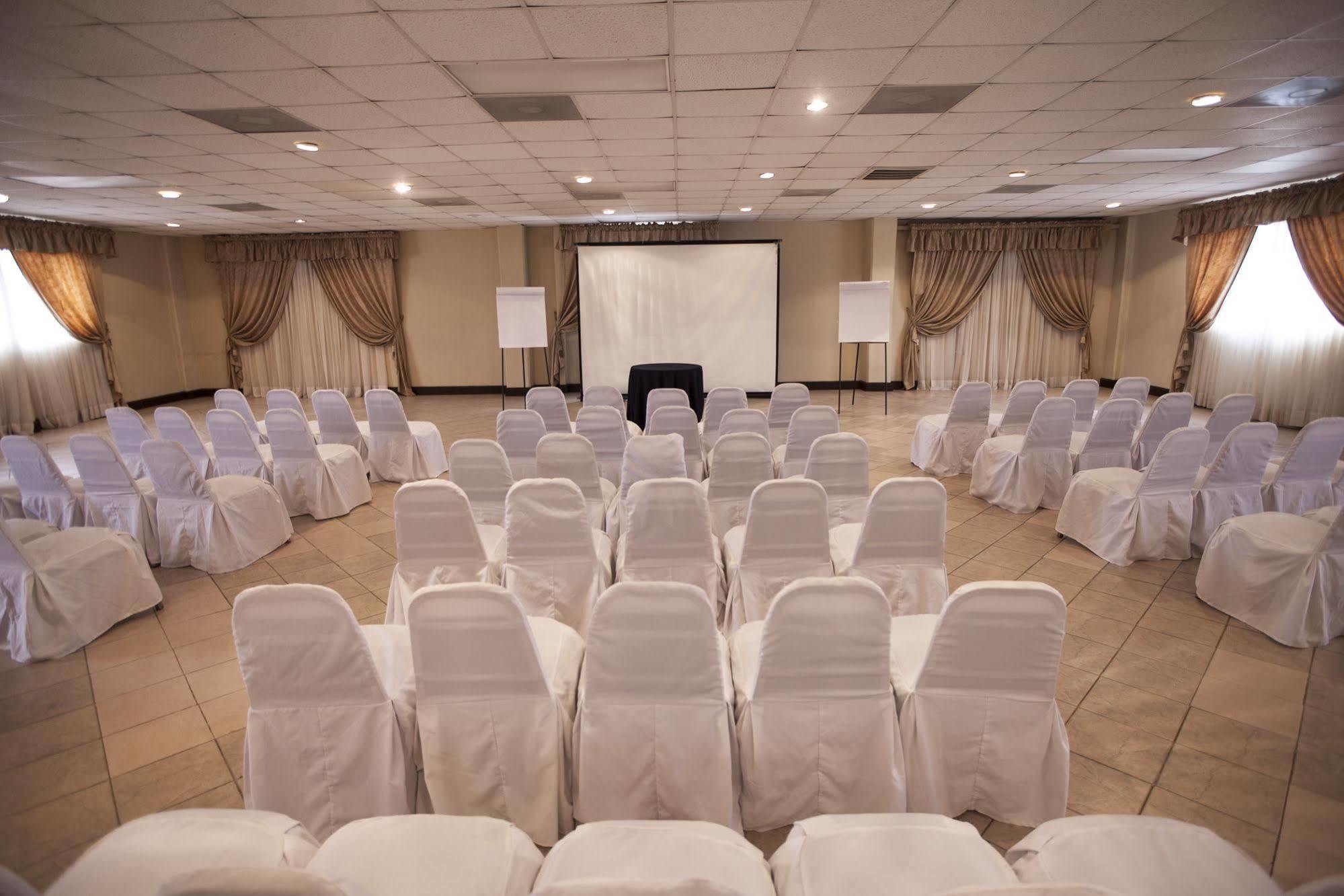 Hotel El Camino Inn & Suites Reynosa Extérieur photo