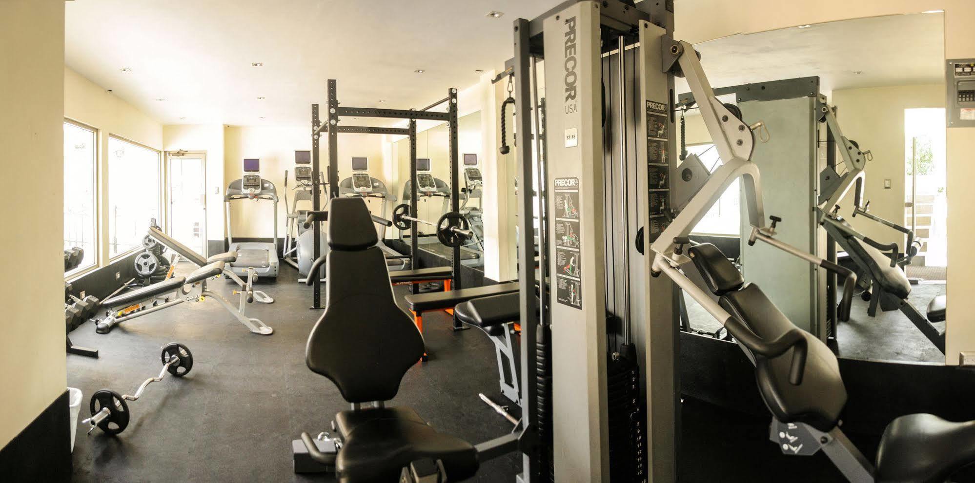 Hotel El Camino Inn & Suites Reynosa Extérieur photo